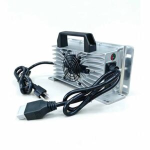 moPower 750W Portable Smart Lithium Battery Charger